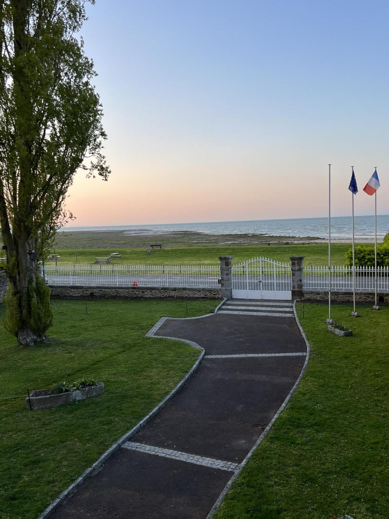 La Salmoniere Hotel Le Vivier-sur-Mer Exterior foto